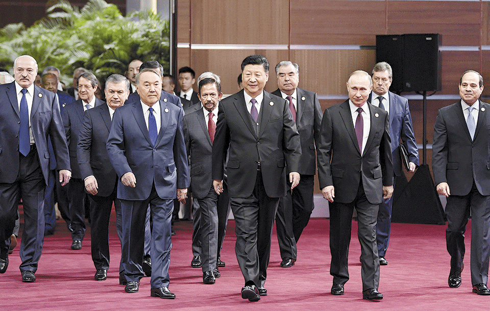 Xi Jinping llama a aunar esfuerzos y compartir beneficios